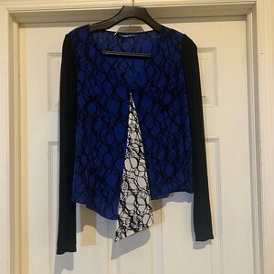 ELIZABETH & JAMES Silk Blouse